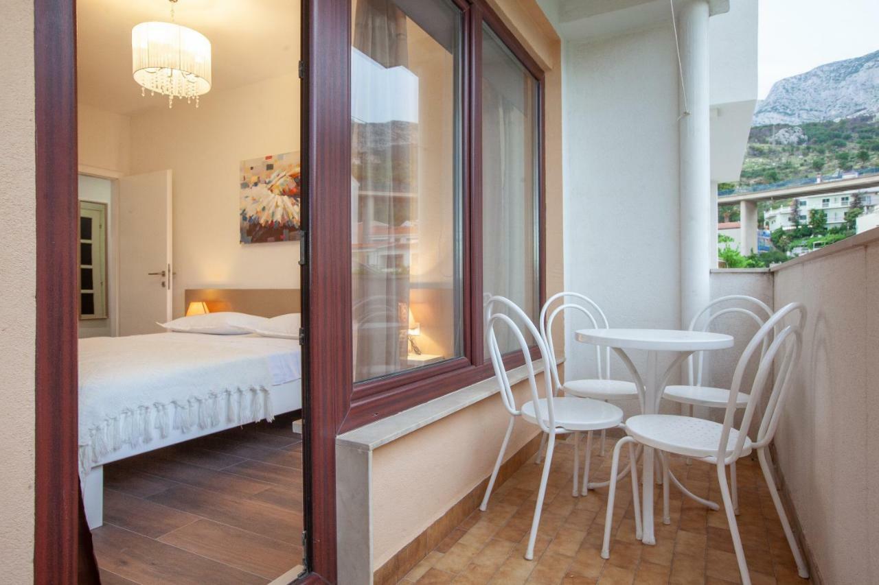 Apartmani Tina Podgora Exterior foto
